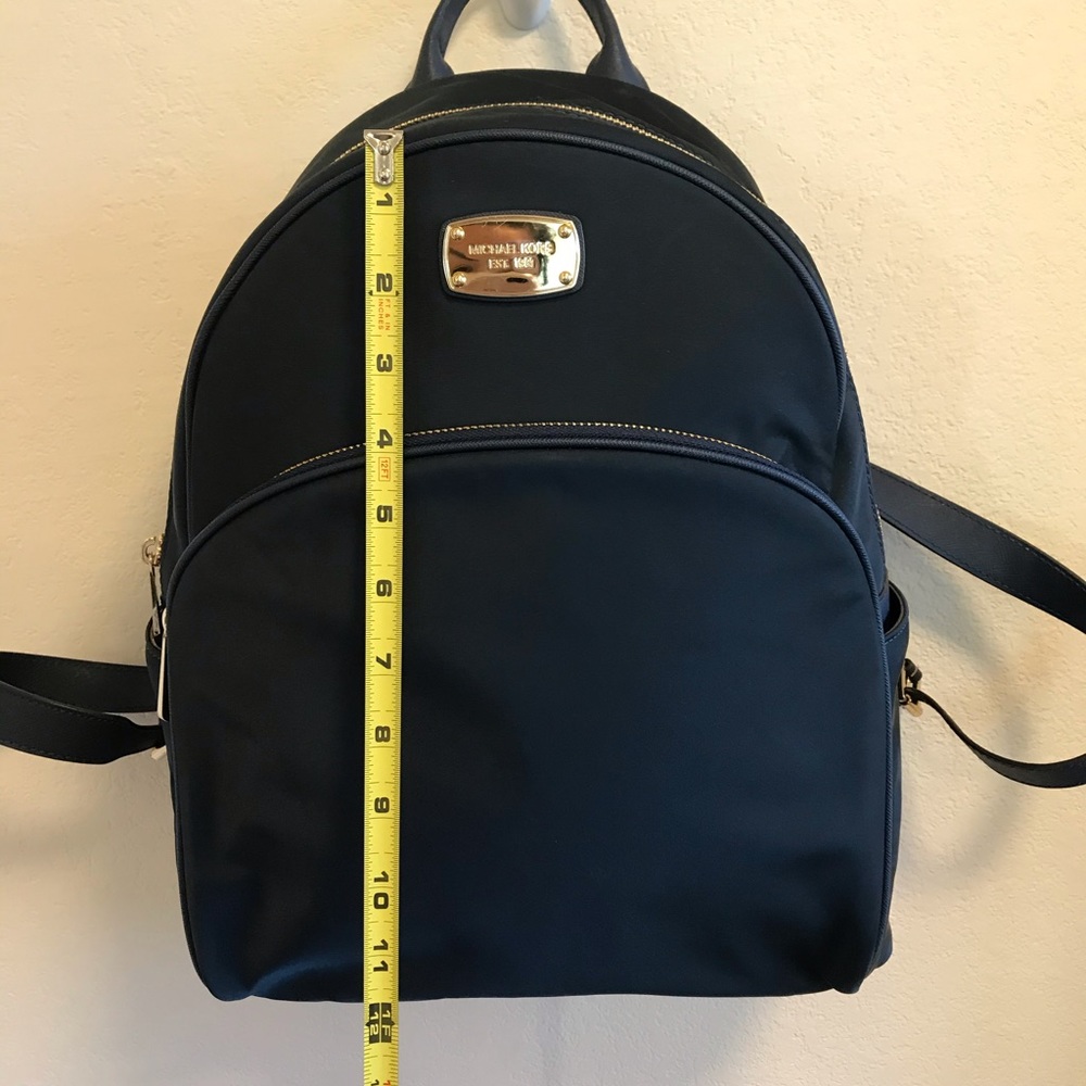 Authentic Michael Kors backpack π - Picture 8 of 8